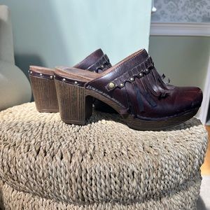 Dansko brown fringe leather clog